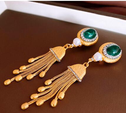 Diamond Round Pearl Tassel Earrings