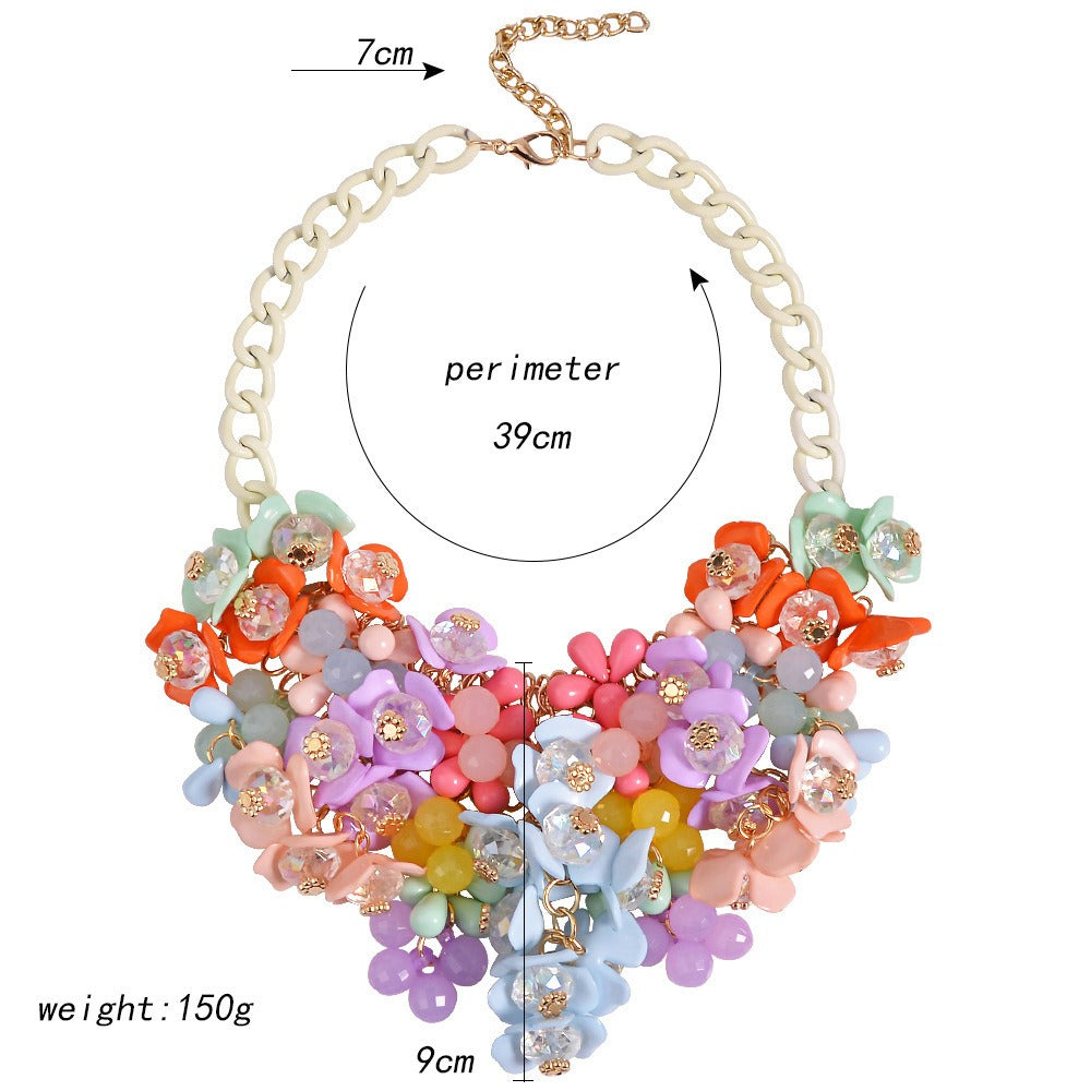 Fashionable and trendy necklaces colorful flowers exaggerated necklaces for women