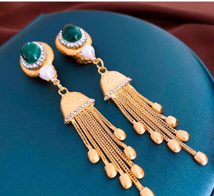 Diamond Round Pearl Tassel Earrings