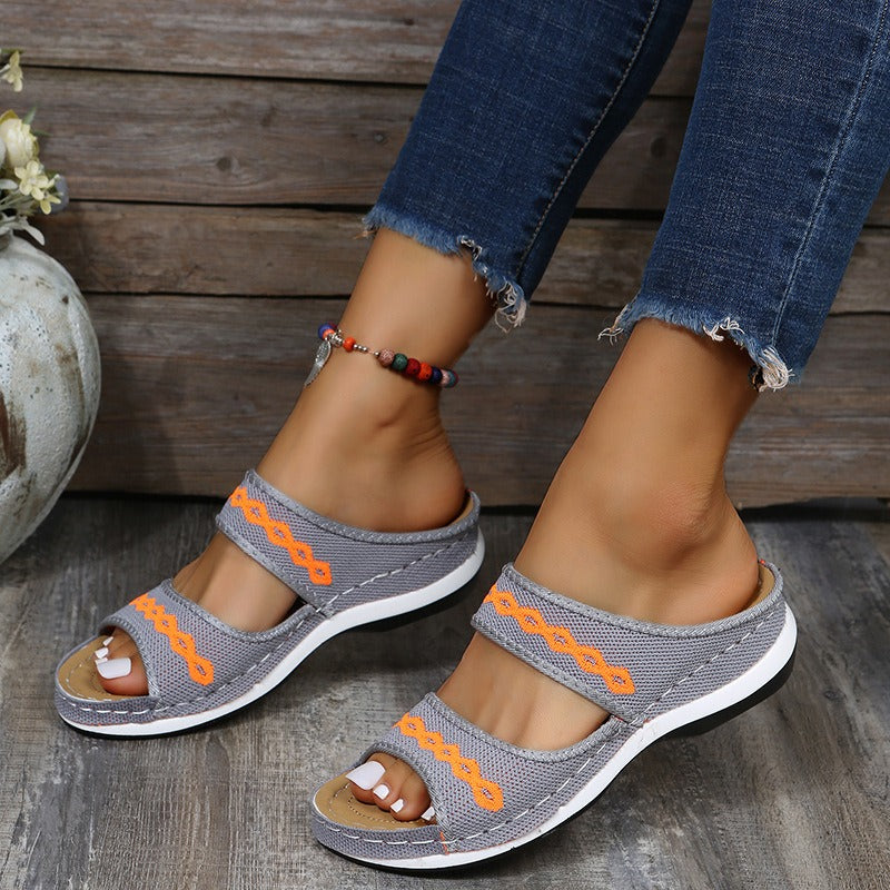 Size women's flying woven sandals with thick soles, low cut sandals, sloping heels, exposed toes, vintage sandals