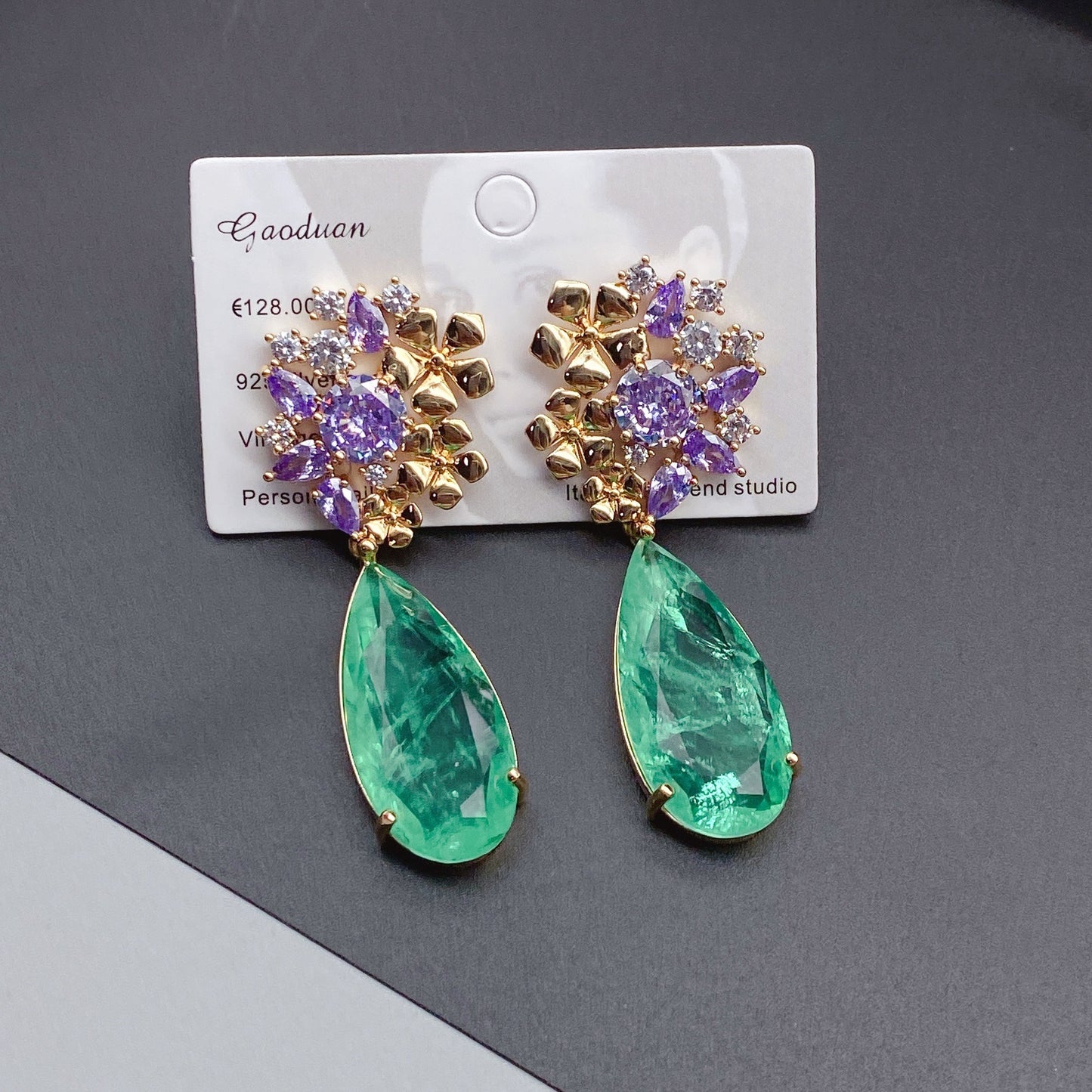 Heavy-duty micro-paved zircon earrings, original design, fashionable and versatile earrings